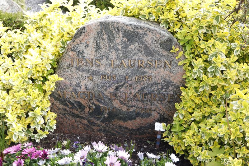 Magda E. Laursen.JPG